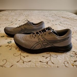 ASICS GEL-EXCITE 7